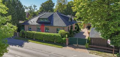 Großer Bungalow in Stadtrandlage